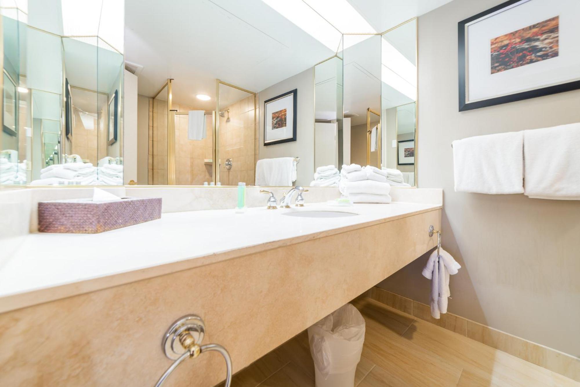 Horseshoe Valley Suites - The Azure Shanty Bay エクステリア 写真